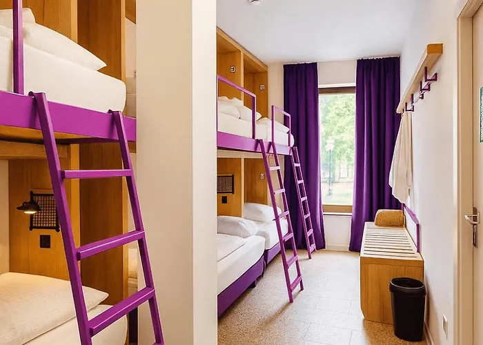 Hotelkonkurrenz Hostel *