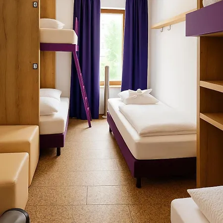 Auberge de jeunesse Hotelkonkurrenz