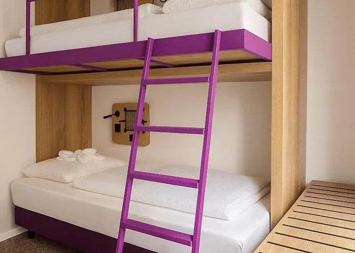 Hotelkonkurrenz * Núremberg